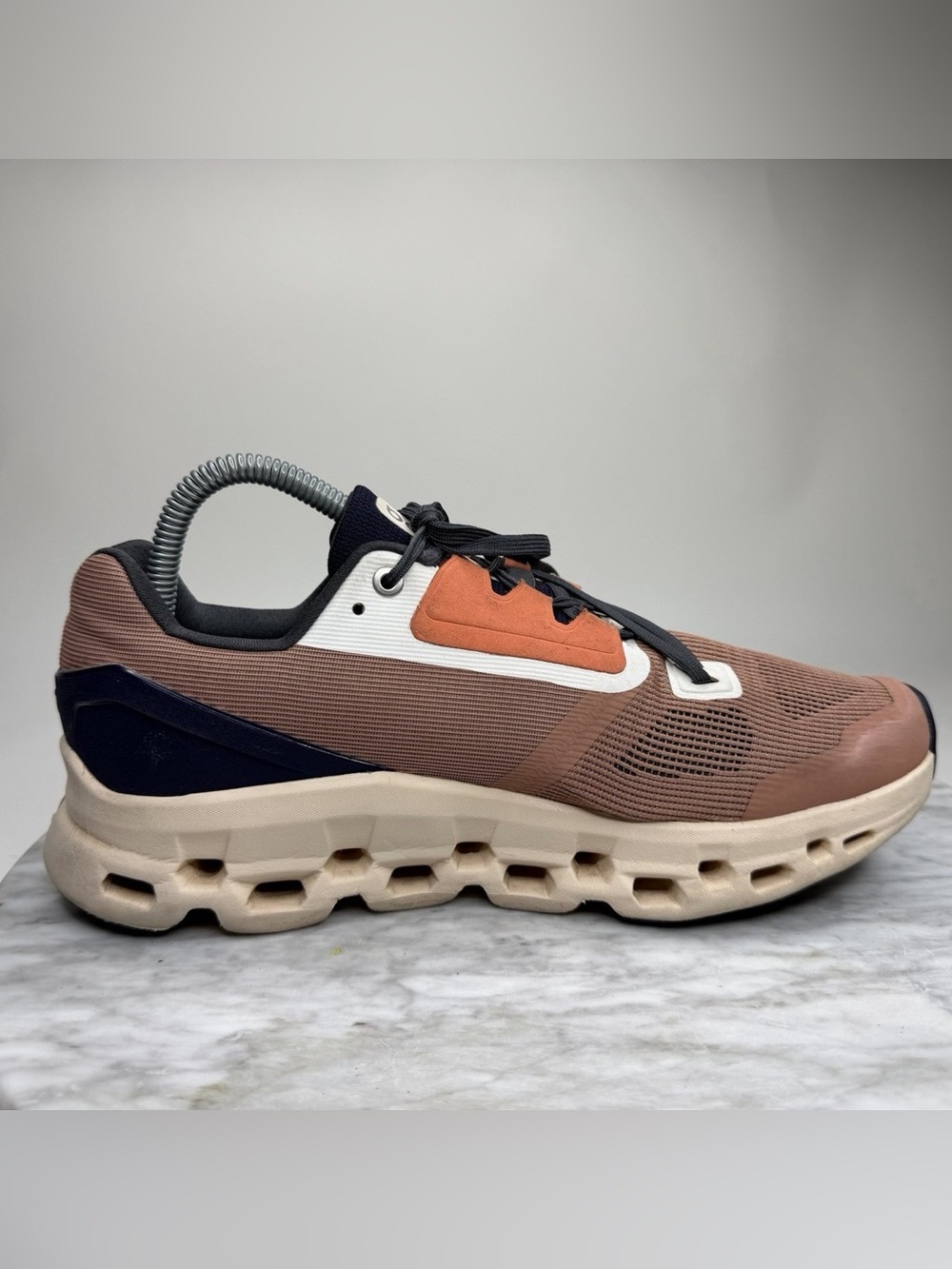 On Running Cloudstratus 2 Women’s Swiss Running Shoes